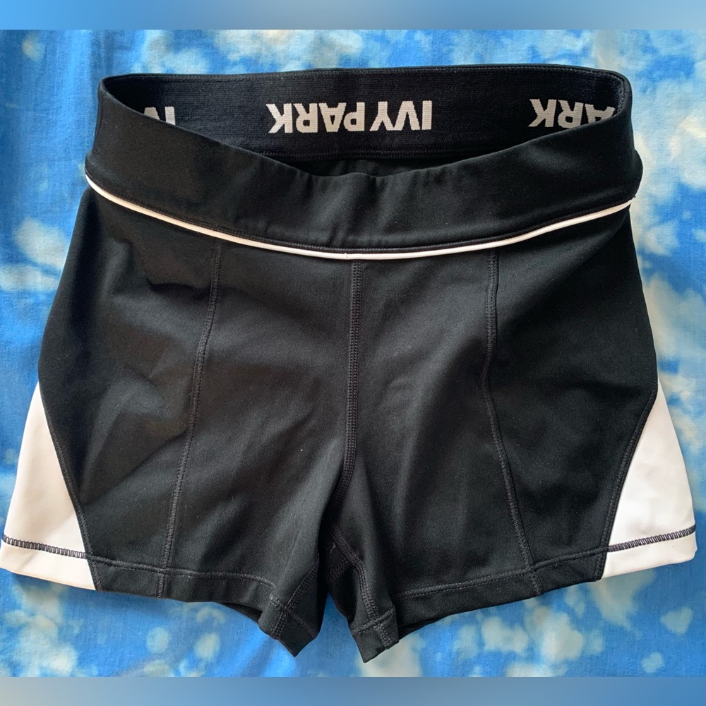IVY PARK biker shorts